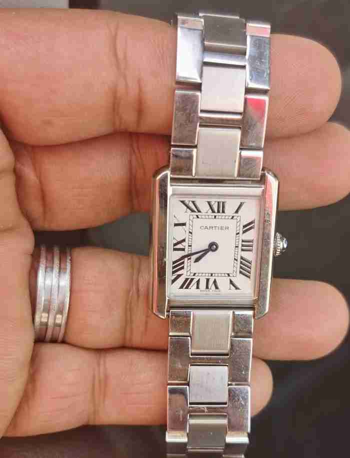 ساعه cartier مستعمله سويسري