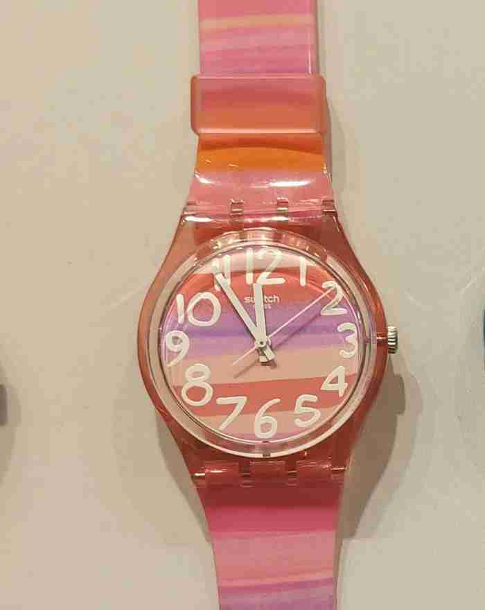 للبيع ساعه swatch اصليه