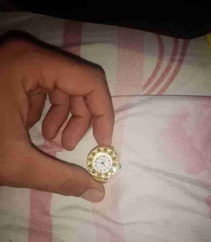 خاتم ساعه يبيله بطاريه