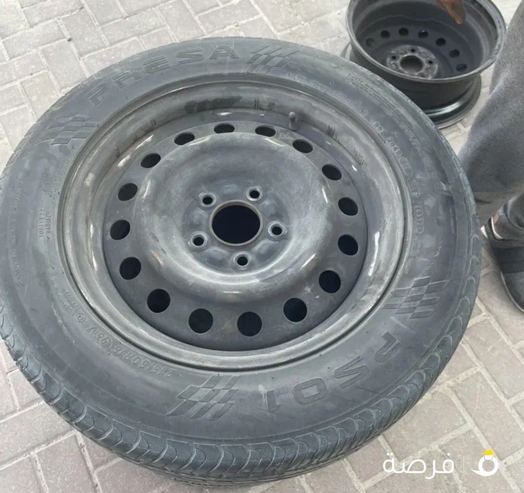 تواير مع جنوط نظاف