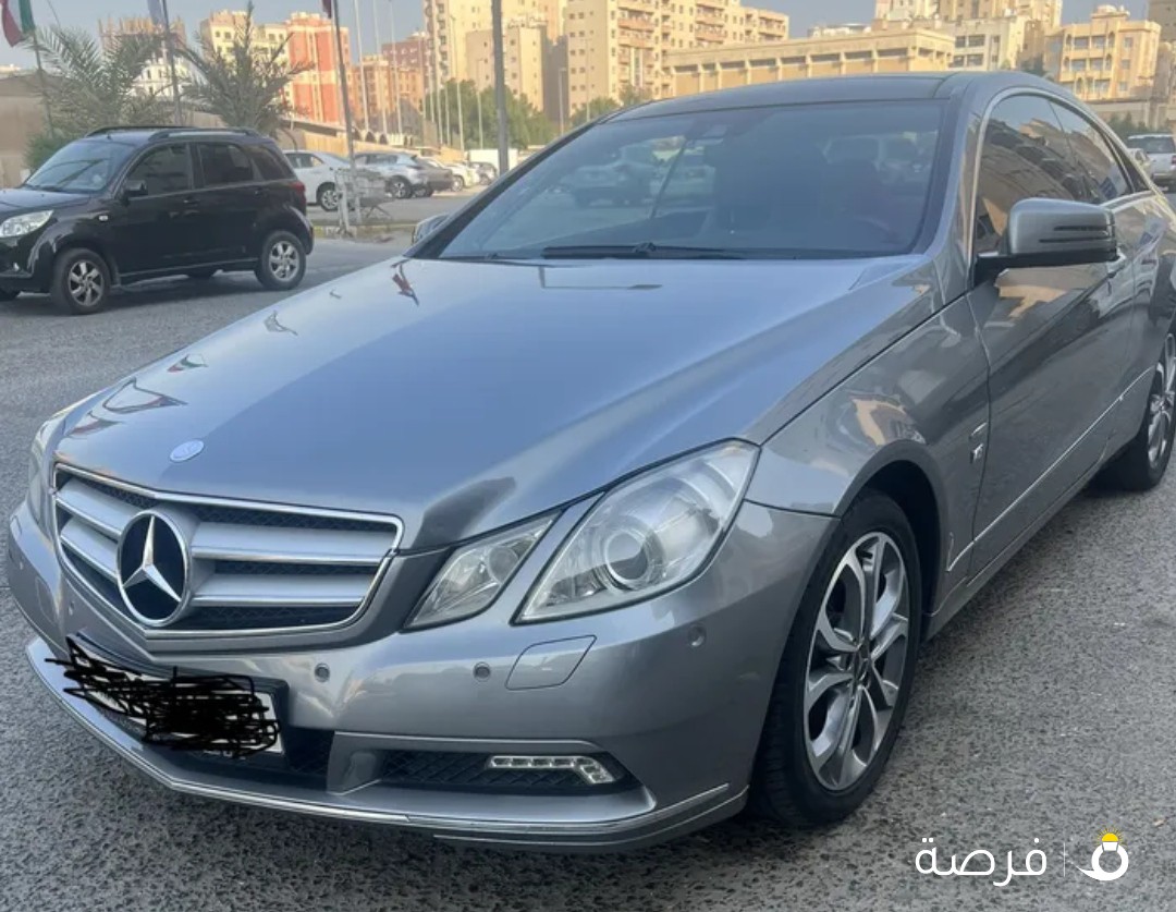 Mercedes e350 coupe blue efficiency 2010