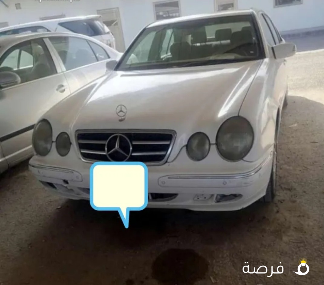 مرسيدس عيون