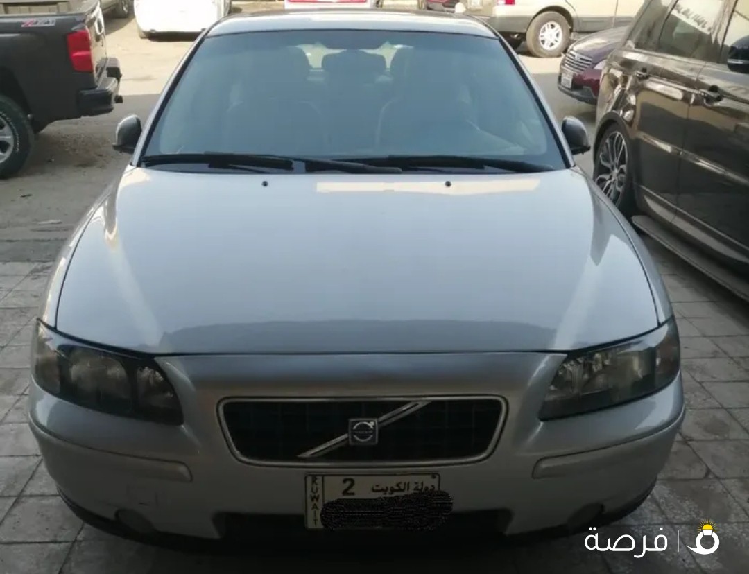 Very well maintained Car, includes :
- Good A/C
- 4 New Tyres
- Brand new Radiator
- New Motorcraft Battery
- 208000 Kms......
