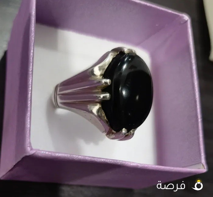 اونكس الأسود الملكي