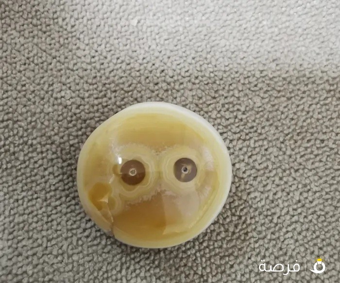 احجار من النوادر الطبيعية